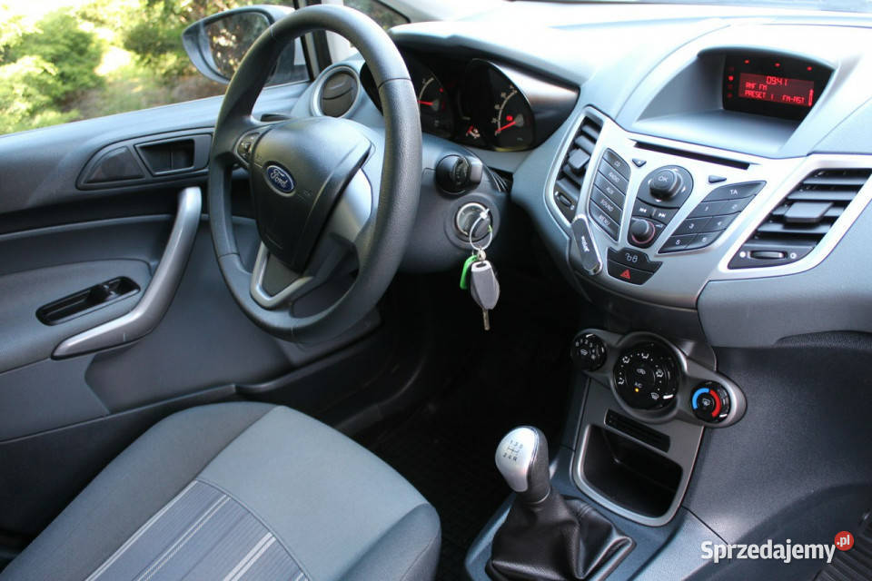 Ford Fiesta Benzyna 82 5 drzwi Zadbany Lubań