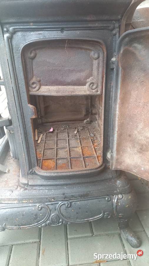 Kominek żeliwny Piecyk z blatem 686 Gawroniec