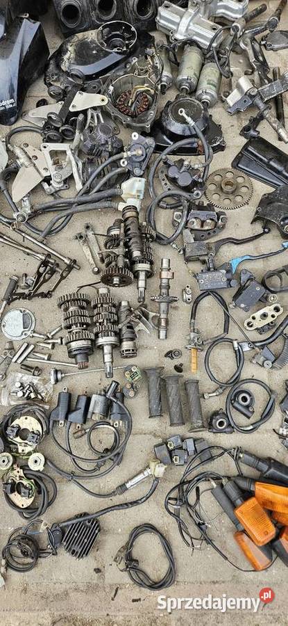 Suzuki GS500 części Pozostałe łódzkie Wieluń