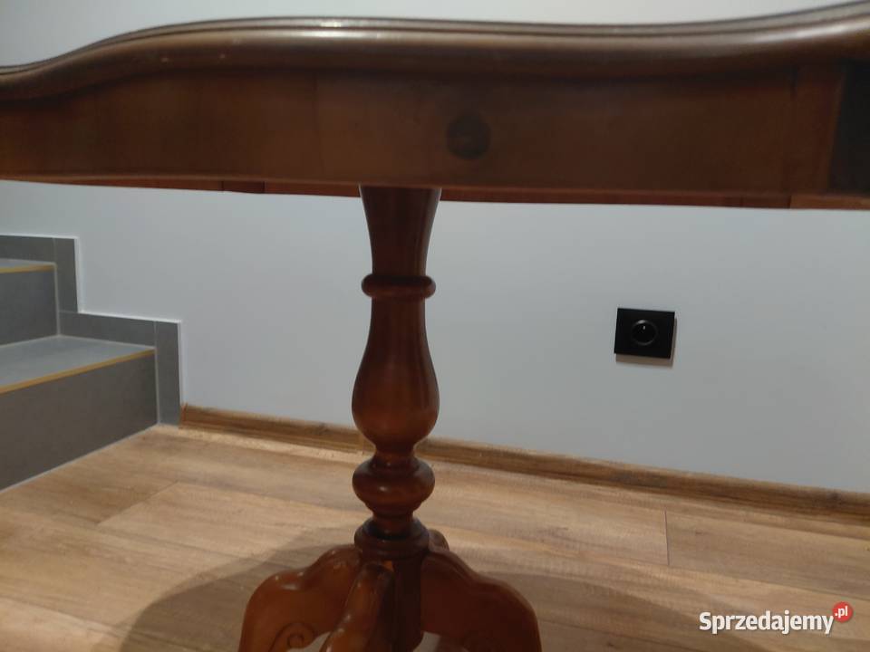 Stylowy stolik kawowy z intarsją 241 Stoliki kawowe i ławy sprzedam