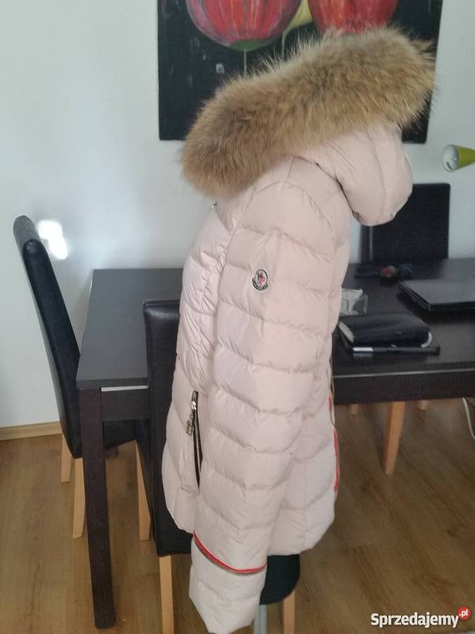 Puchowa nowa kurtka Moncler Rozmiar 36(S)