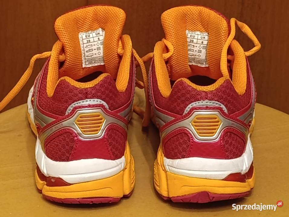 Damskie buty firmy CRIVIT 39 do biegania Obuwie sportowe sprzedam