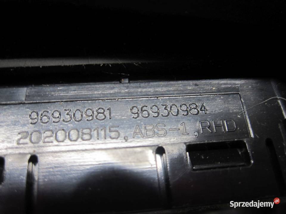 CHEVROLET CRUZE I 11r panel klimatyzacji 3827208 Kielce