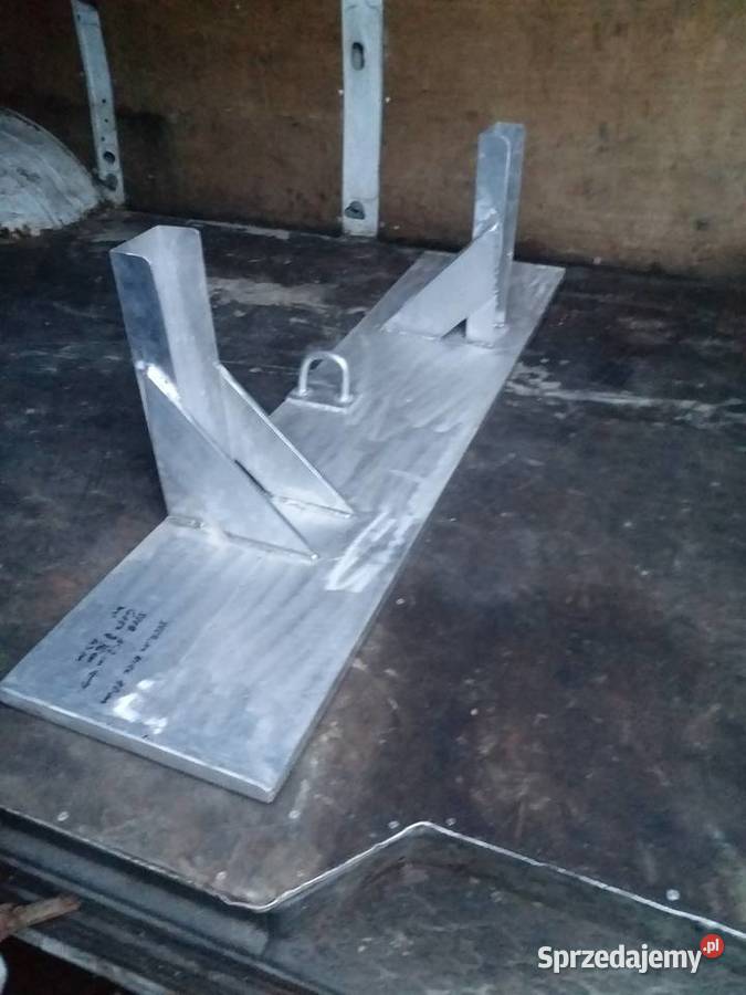 Porządnyaluminiowy stojak do transportu 2 Barlinek sprzedam