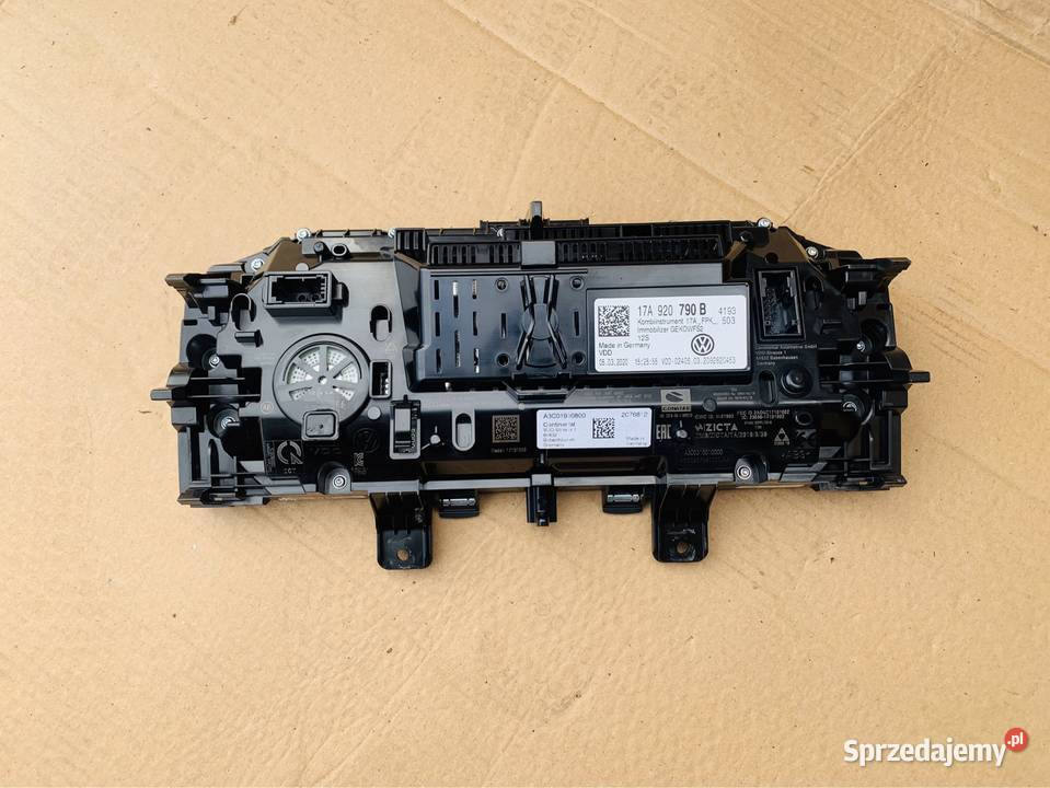 Zegary Licznik wirtualny 17A920790 vw troc Szczecin