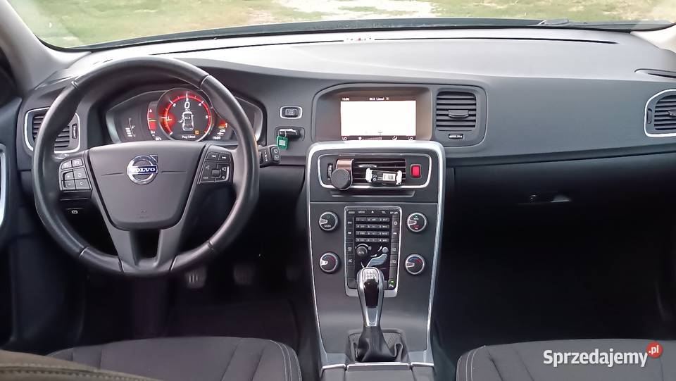 Volvo V60 20d2018r177 oryginalny lakier radio V60 Zamość