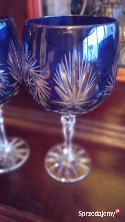 Konaltowe kielichy duże do wina