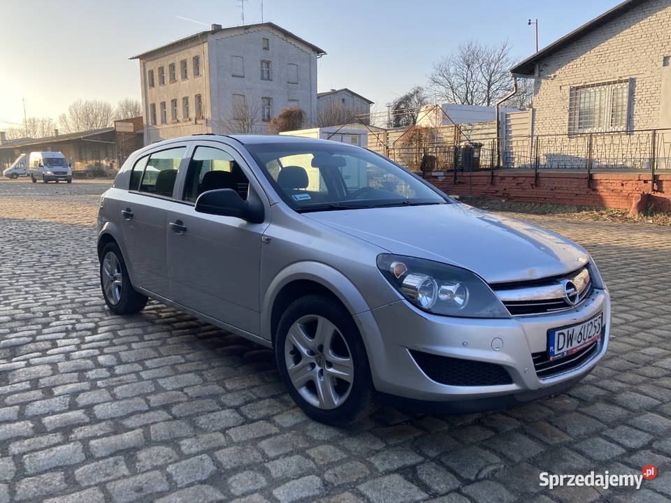 Opel Astra H 16 BenzynaLPG Wrocław sprzedam