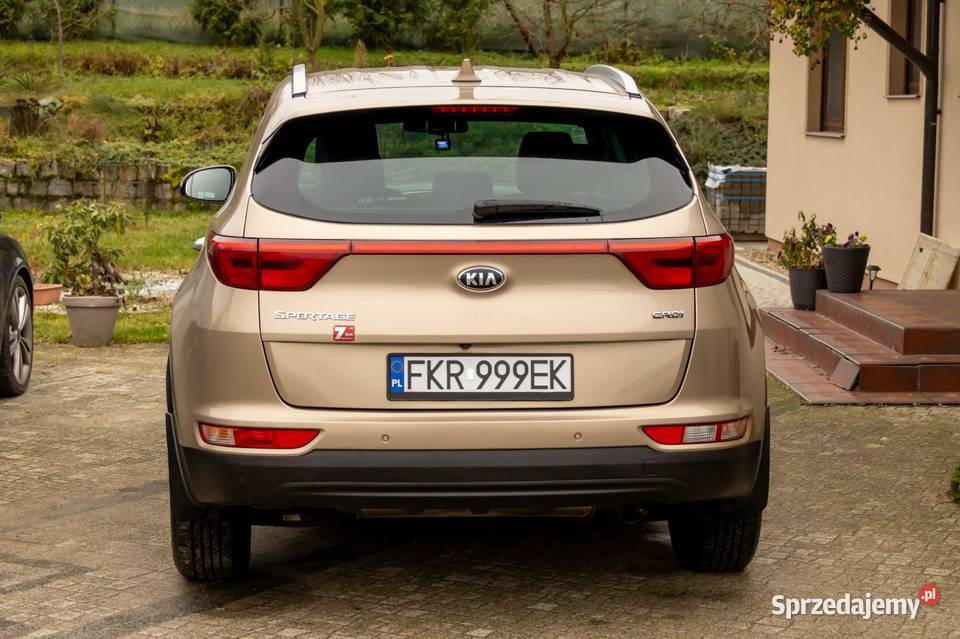 KIA sportage 2016 17 141 Kamień