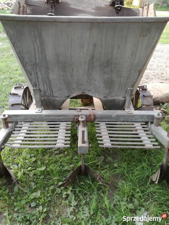 Sprzedam sadzarkę do ziemniaków Wólka Łózecka