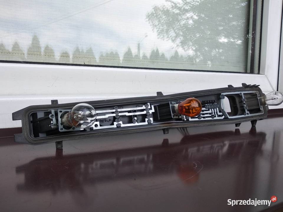 Ford Fiesta MK5 V 3d wkład oprawka lampy tylnej Sieradz