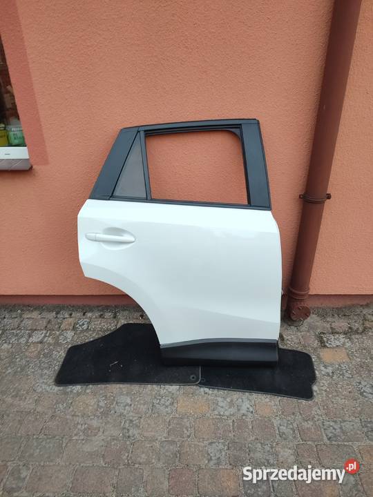 Drzwi Mazda cx5 prawy tyłdo montażu bez Chodzież sprzedam