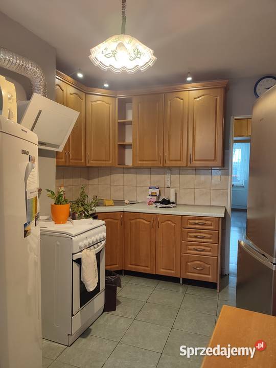 Sprzedam mieszkanie Piętro 3 Przerośl