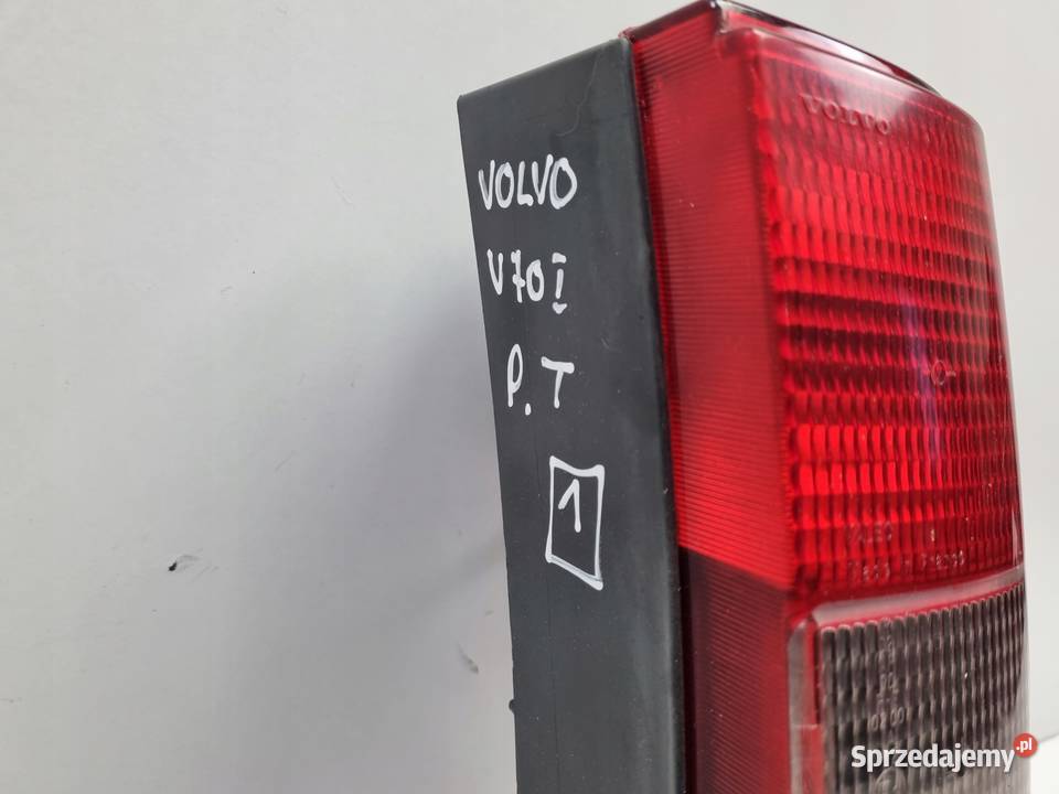 Volvo V70 I 850 XC70 I 9600r TYLNIA TYLNA LAMPA lubelskie Janów sprzedam