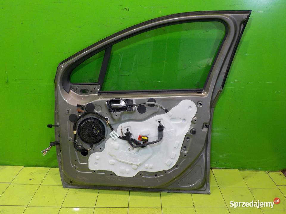 PEUGEOT 2008 I 16r 5D drzwi prawe przod Suków sprzedam