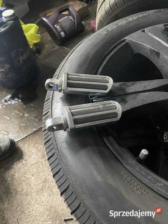 Suzuki Intruder podnóżki Szczecin