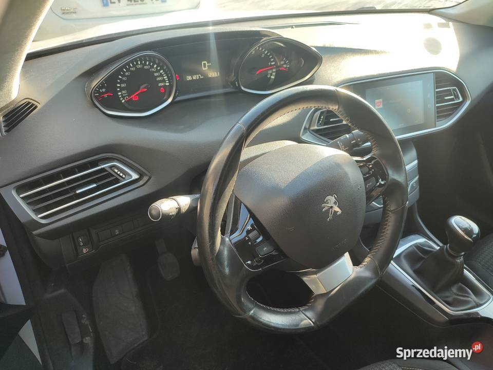 Peugeot 308 HDi navi kamera 60000 Kielce