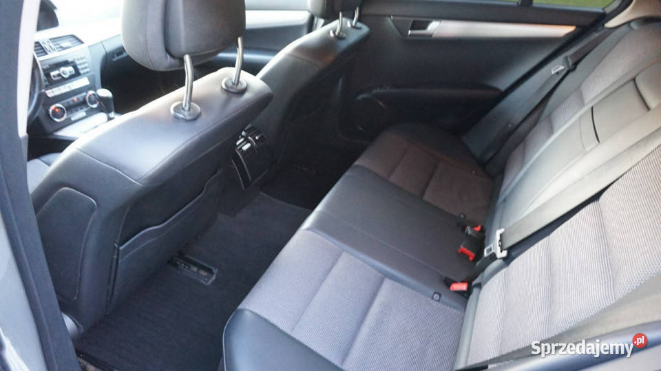 Mercedes C 200 super stan Gwarancja W204 centralny zamek sprzedam