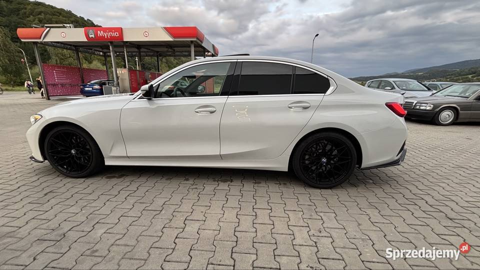 BMW seria 3 G20 330i 2021 biały Limanowa