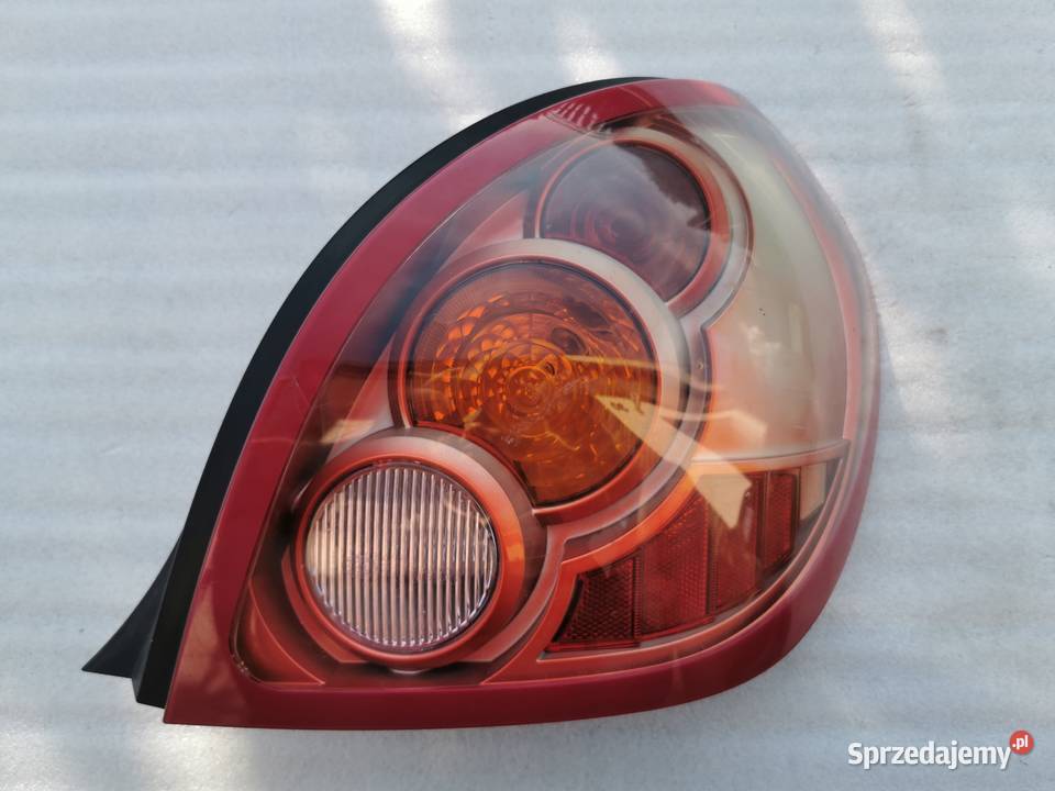 Lampa Prawy Tył Tylna Prawa Nissan Almera N16 prawe Wyszków