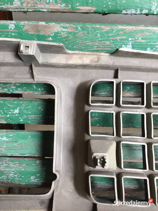 ATRAPA GRILL ISUZU TROOPER mazowieckie Zielonka sprzedam