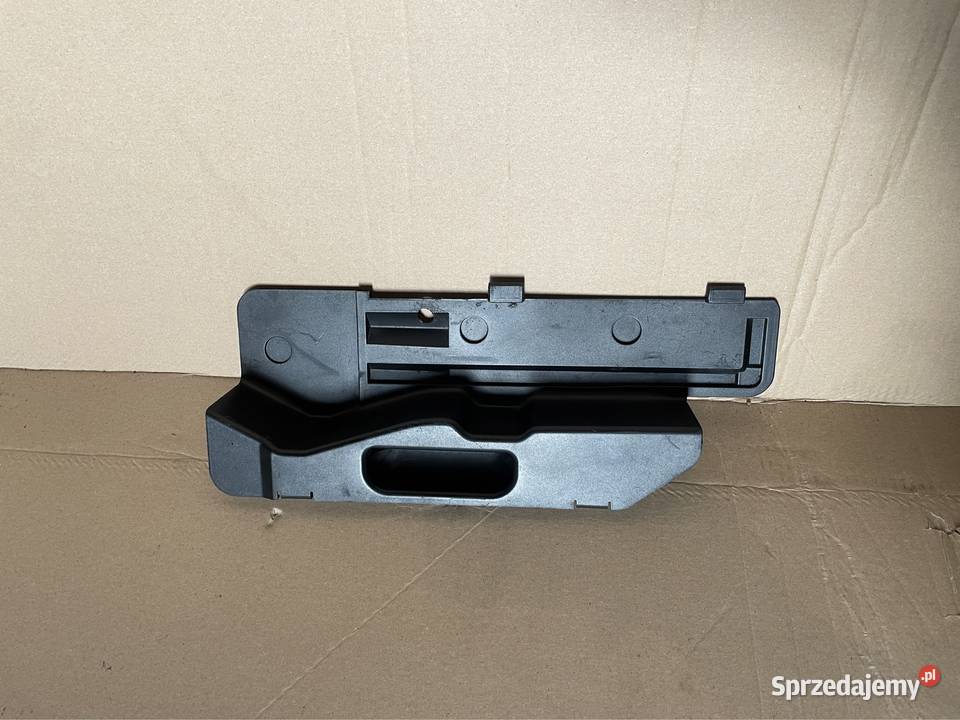 Wkład wnęki bagażnika 8243125 bmw 7 e65 e66 Szczecin