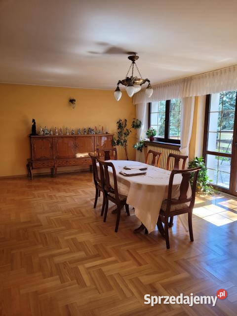 Dom wolnostojący Pruszków 250m2
