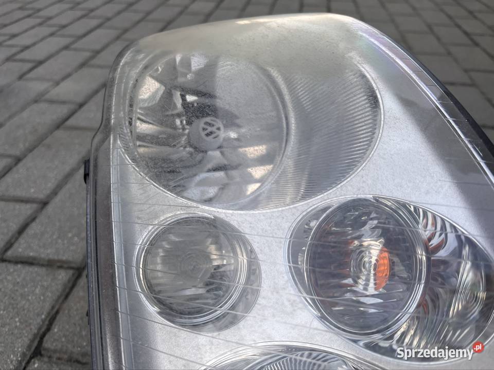 Volkswagen Touran I Lampa przednia 0301205201 opolskie Nysa