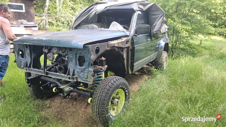 dwie sztuki Nissan Patrol Y60 swap OEM606 BMW śląskie Kalety sprzedam