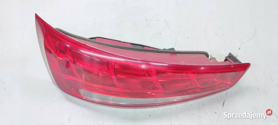 LAMPA LEWY TYŁ AUDI Q3 8U 8U0945093 ZWYKŁA NA Przystajń sprzedam