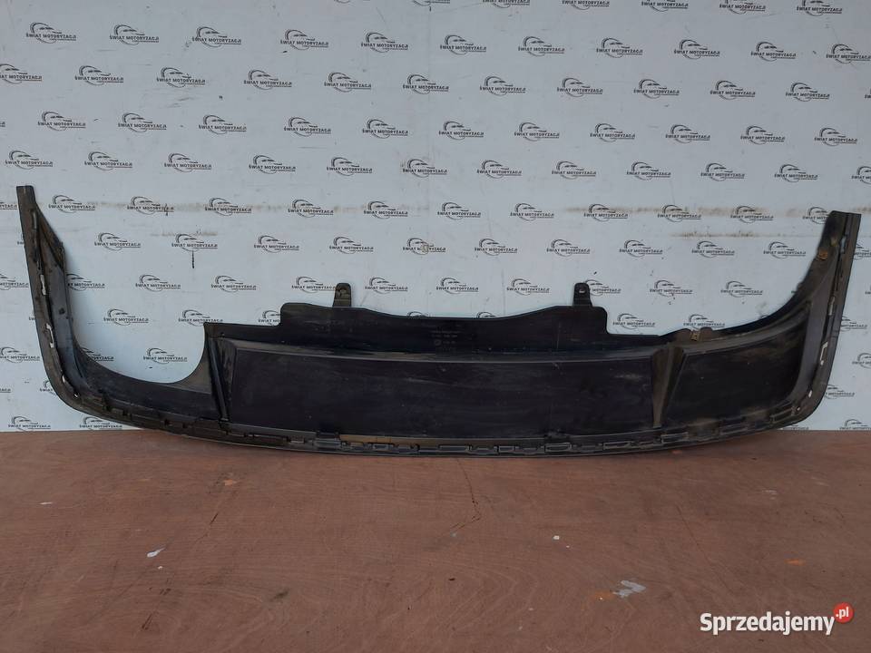 VW PASSAT 20 TDI 13r dokładka zderzaka tył