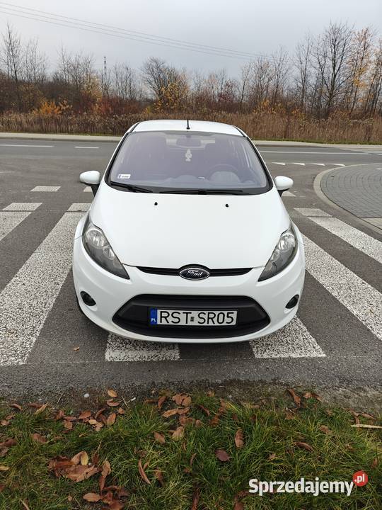 Sprzedam Forda Fiestę z 2010r 1250cm3 Stalowa Wola