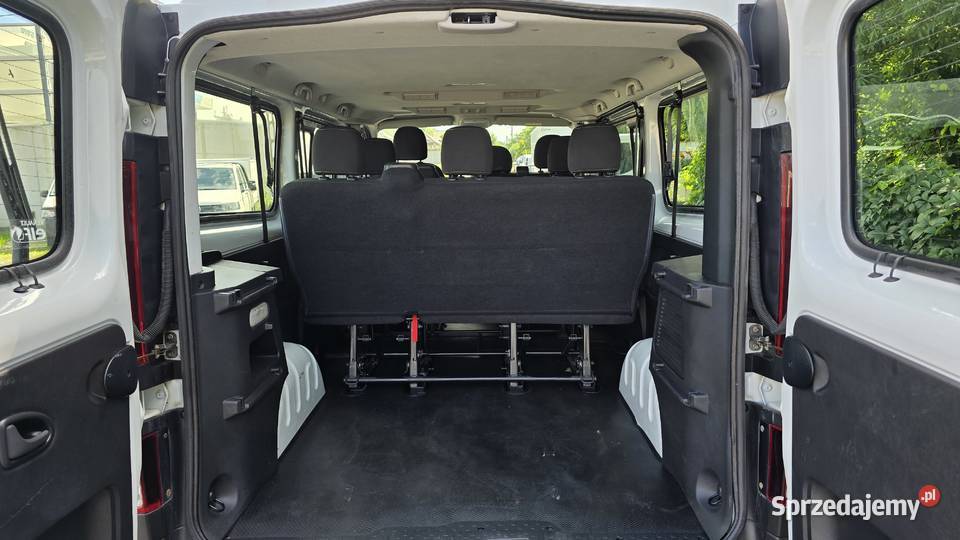 Renault Trafic 2015 16 dCi 115 Eberspacher serwisowany w ASO podkarpackie Rzeszów