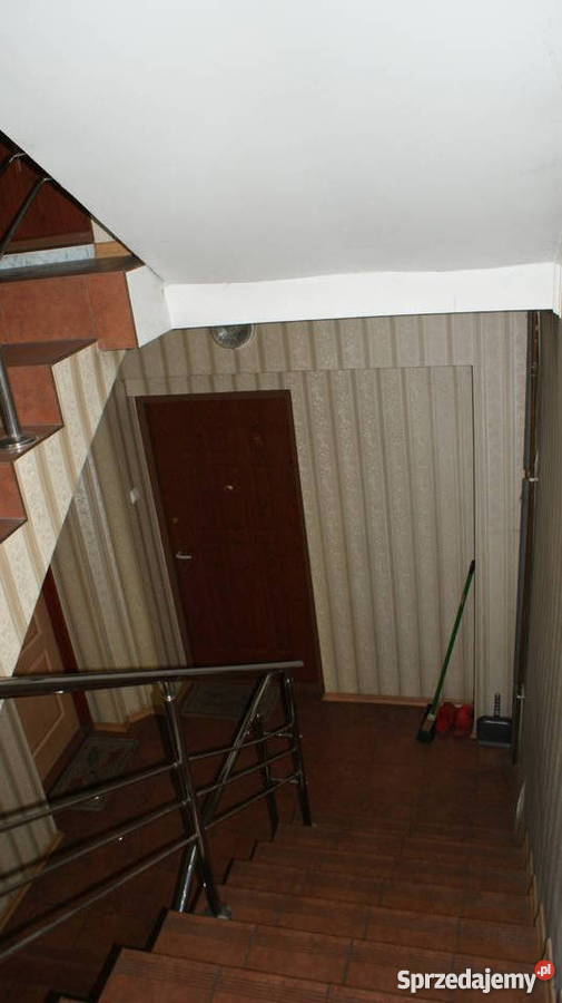 SPRZEDAM DOM Z DUŻĄ DZIAŁKĄ W RUDZIE ŚL do zamieszkania Ruda Śląska