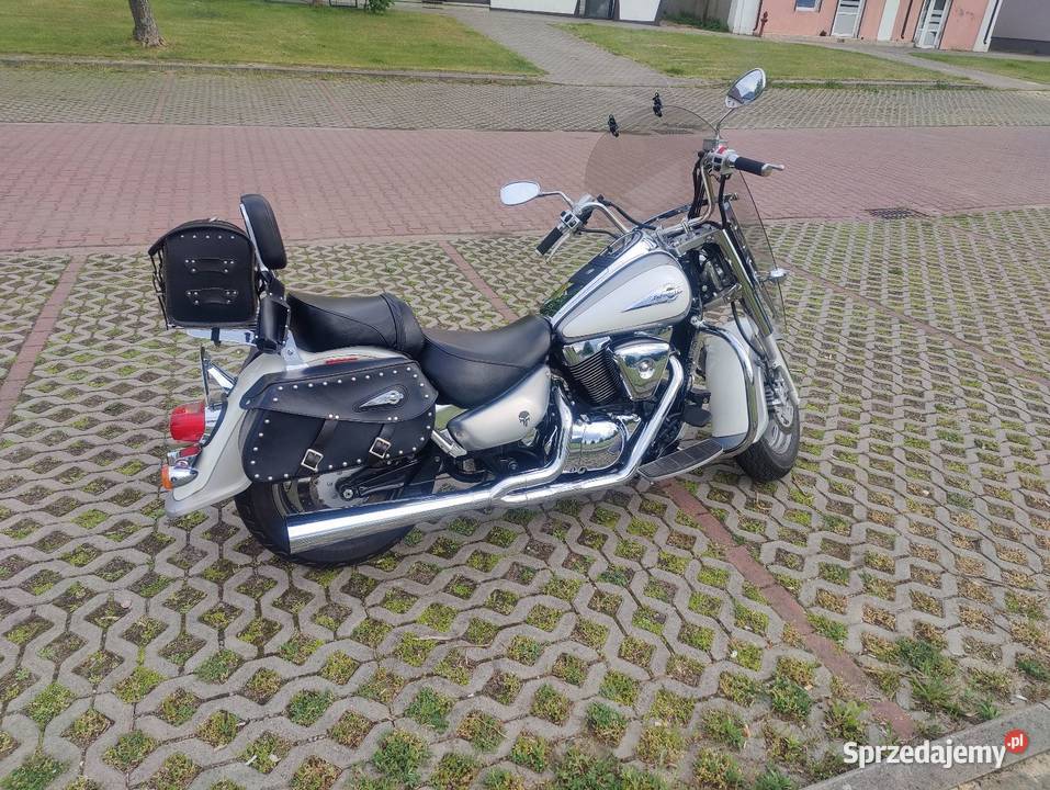 Suzuki Intruder 1500 mały przebieg 2 wydechy 2 benzyna lubelskie Puławy