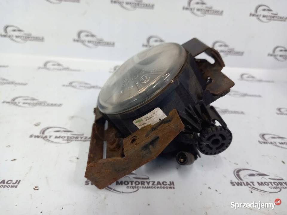 OUTLANDER II 08r halogen prawy 89203951 osobowe Kielce sprzedam