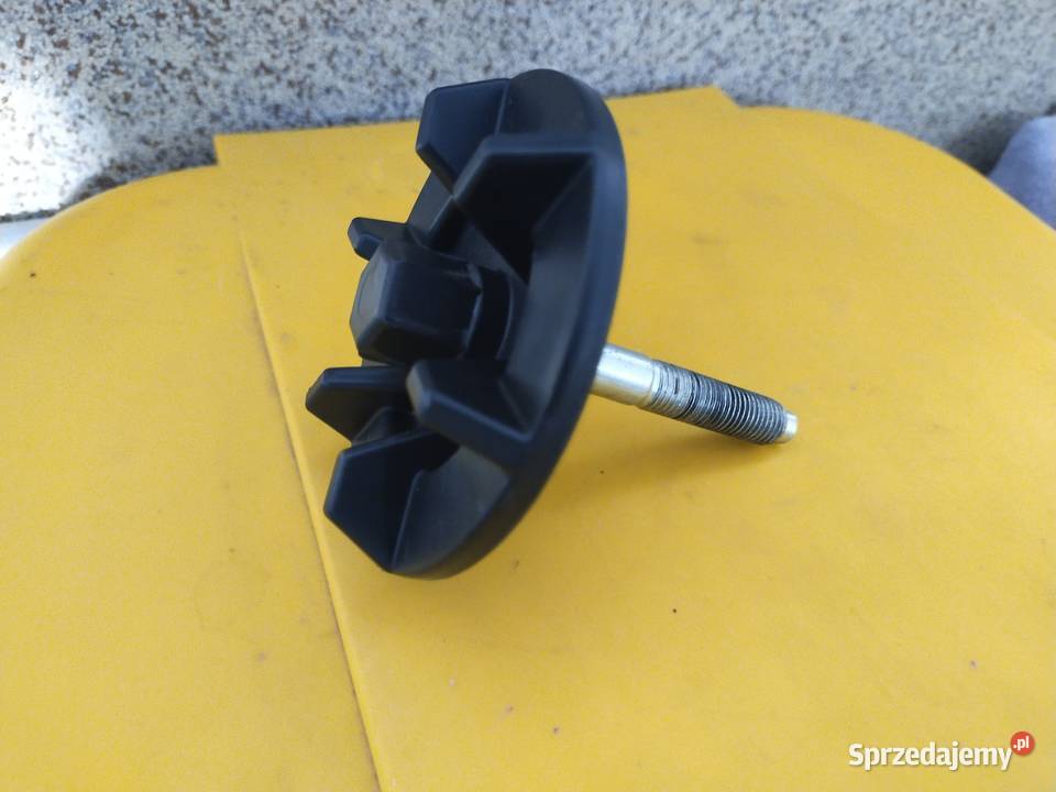 Śruba mocująca koło zapasowe osobowe Bydgoszcz