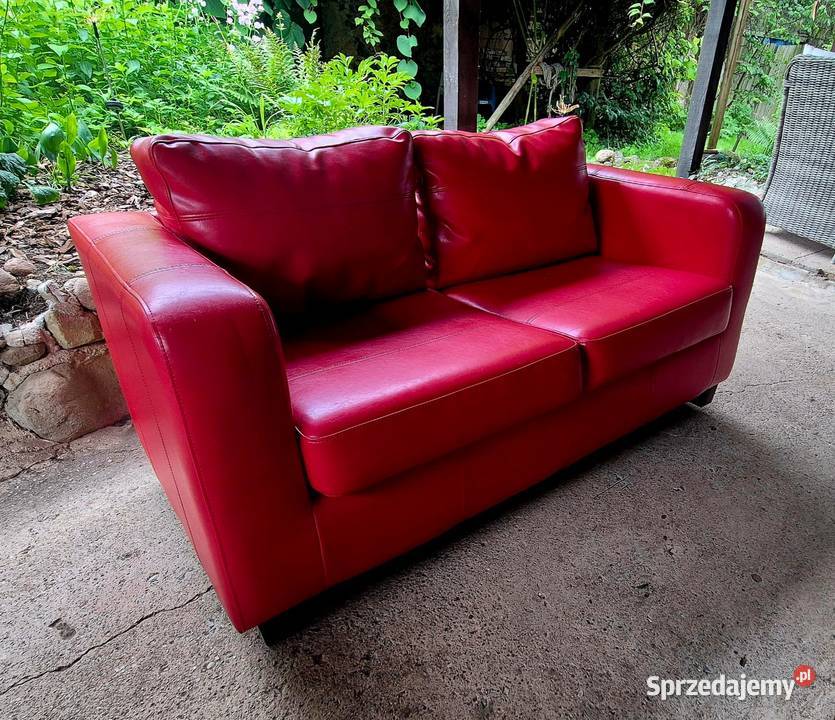 Kanapa czerwona Kruklanki sprzedam