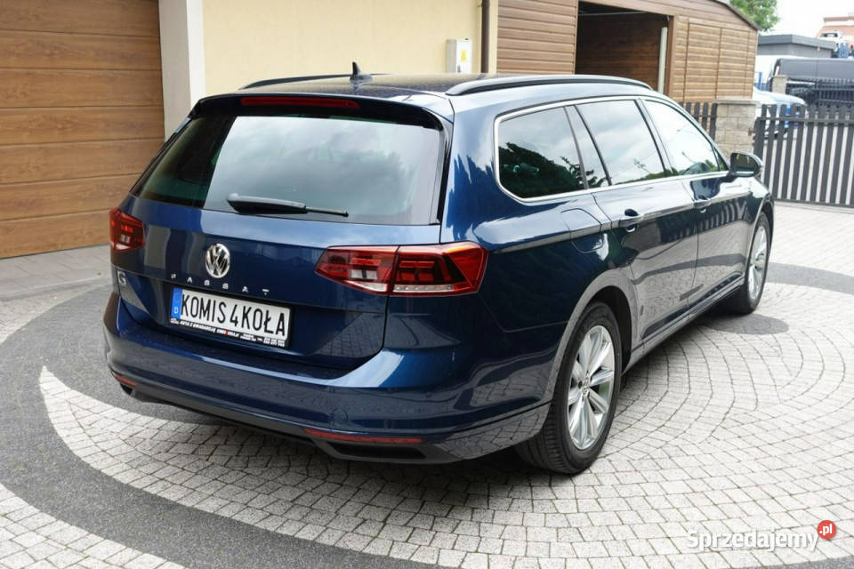 Volkswagen Passat 190 DSG Dynaudio Navi Kamera Kombi Płońsk