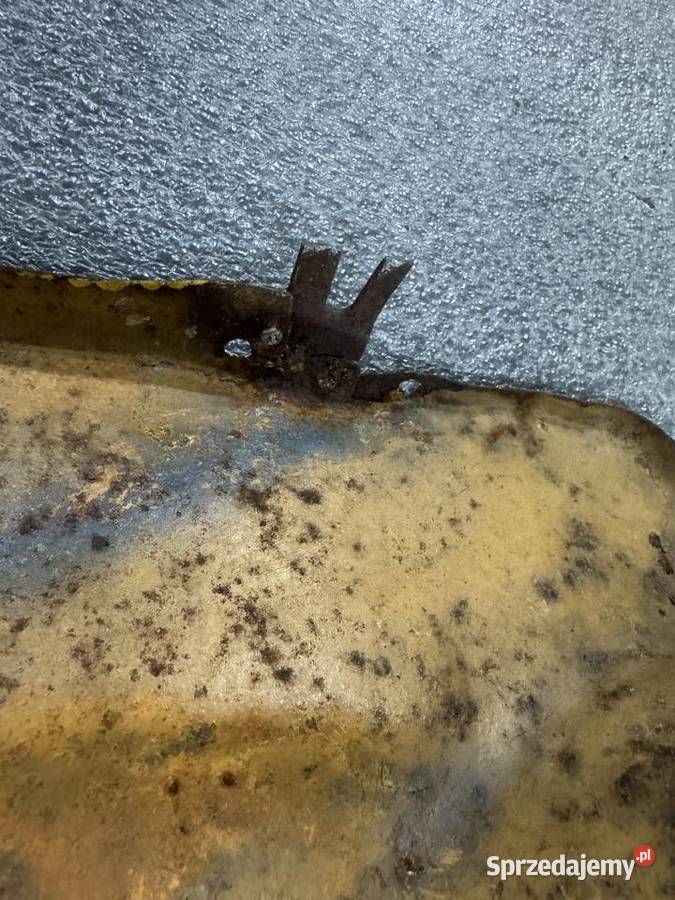 Boczek prawy metalowy WSK sport podkarpackie