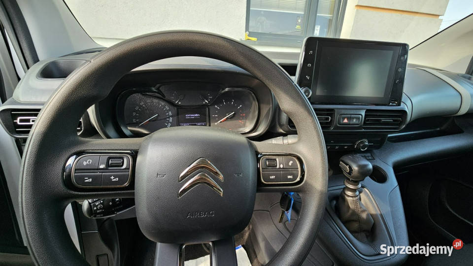 Citroen Berlingo 5 osobowyklma III 2018 pełny VAT Chełm Śląski