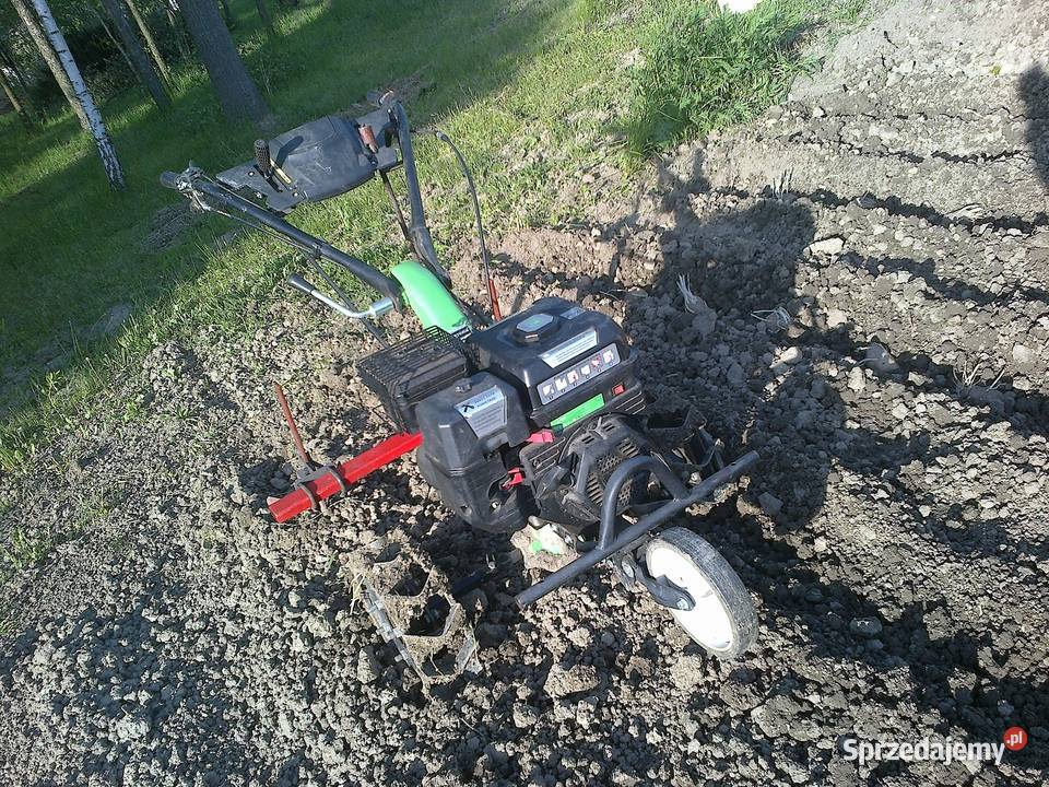 Traktorek jednoosiowy Agroma Dzik Tarnów
