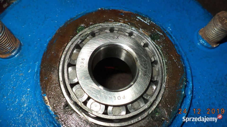 piasta 5 otworowa ursus 328325 nowe lozyska Lipno