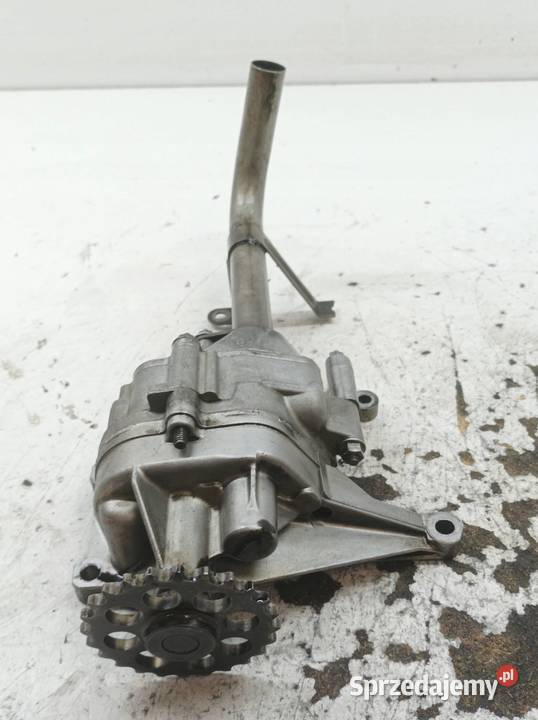 POMPA OLEJU 6111810201 22 CDI MercedesBenz sprzedam