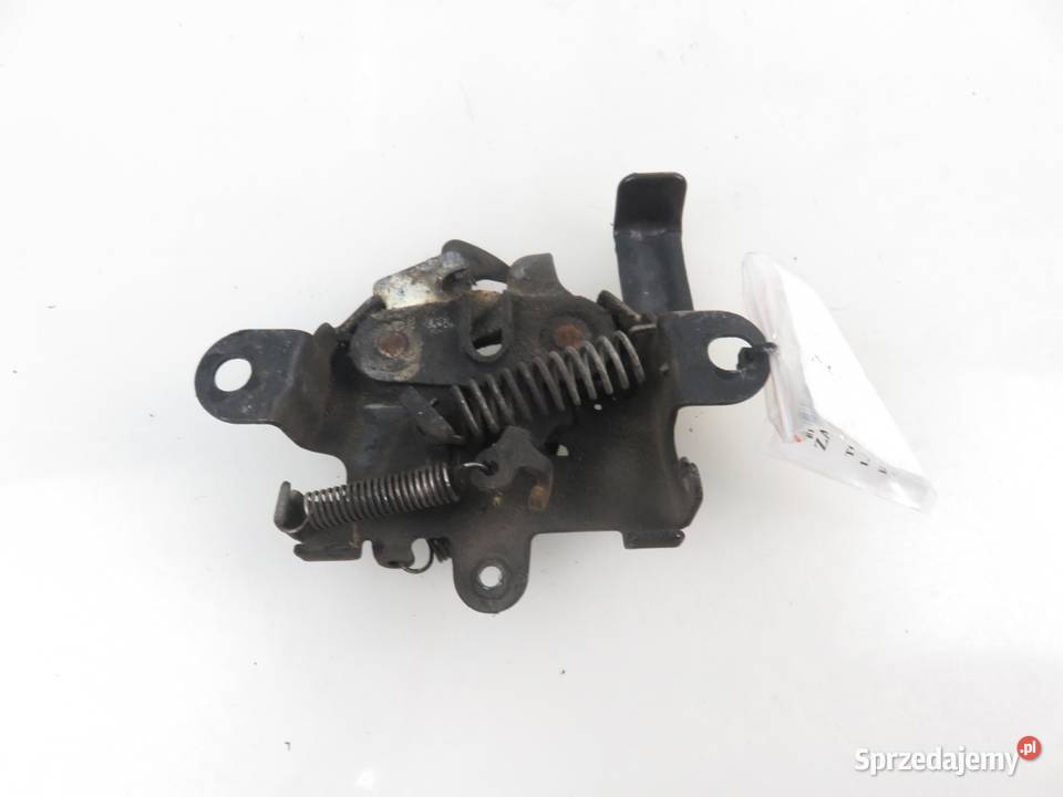 ZAMEK MASKI TOYOTA YARIS II