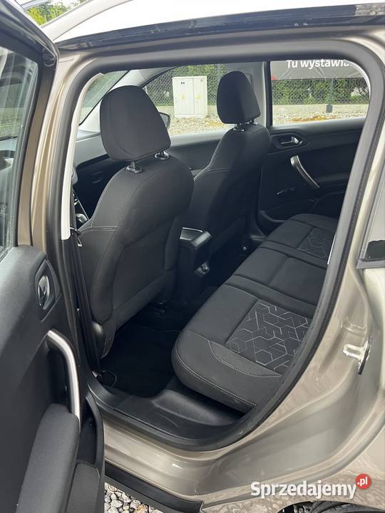 Peugeot 2008 Diesel 2014r lakier metallic Tomaszów Lubelski