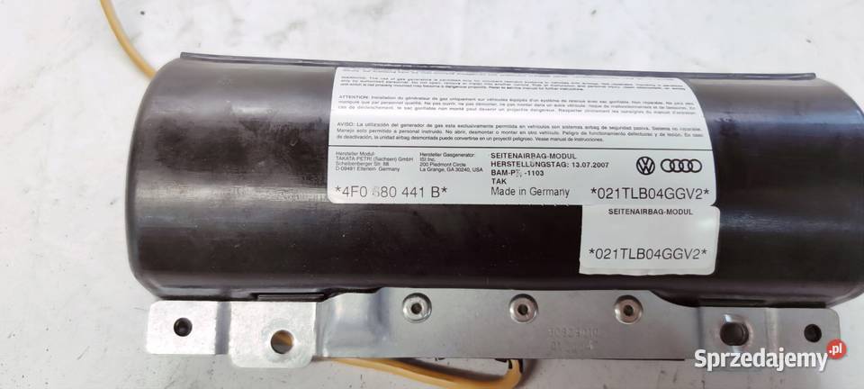 PODUSZKA KANAPY TYŁ LEWA AUDI A6 C6 4F0880441B osobowe Wyposażenie wnętrza Przystajń
