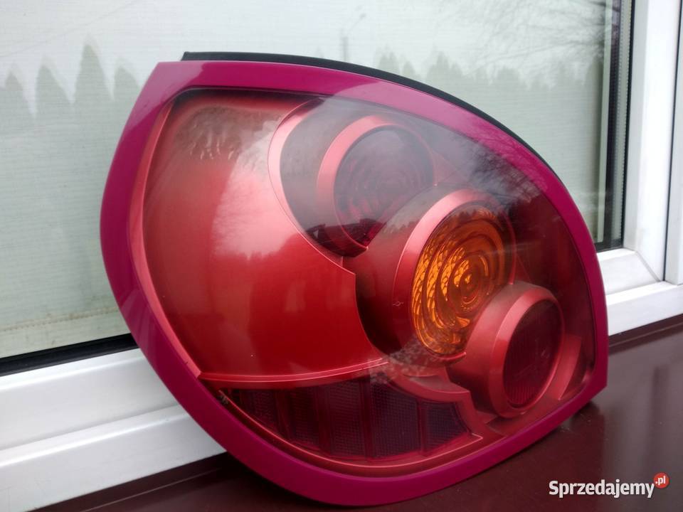 Nissan Almera N16 LIFT FL lampa tył tylna lewa Części samochodowe Sieradz sprzedam
