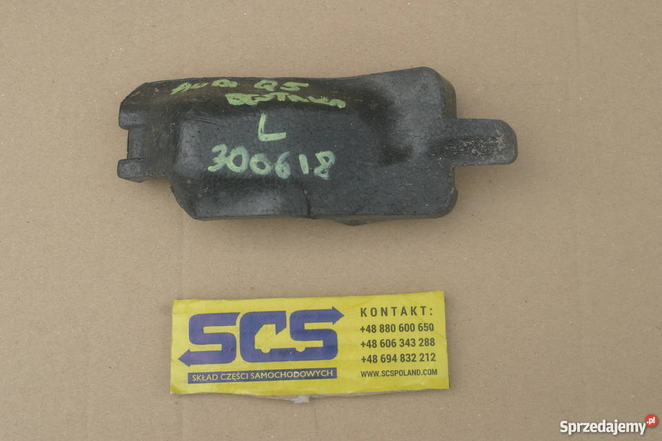 AUDI Q5 WYGŁUSZENIE PIANKA BŁOTNIKA LEWA osobowe Bieleń