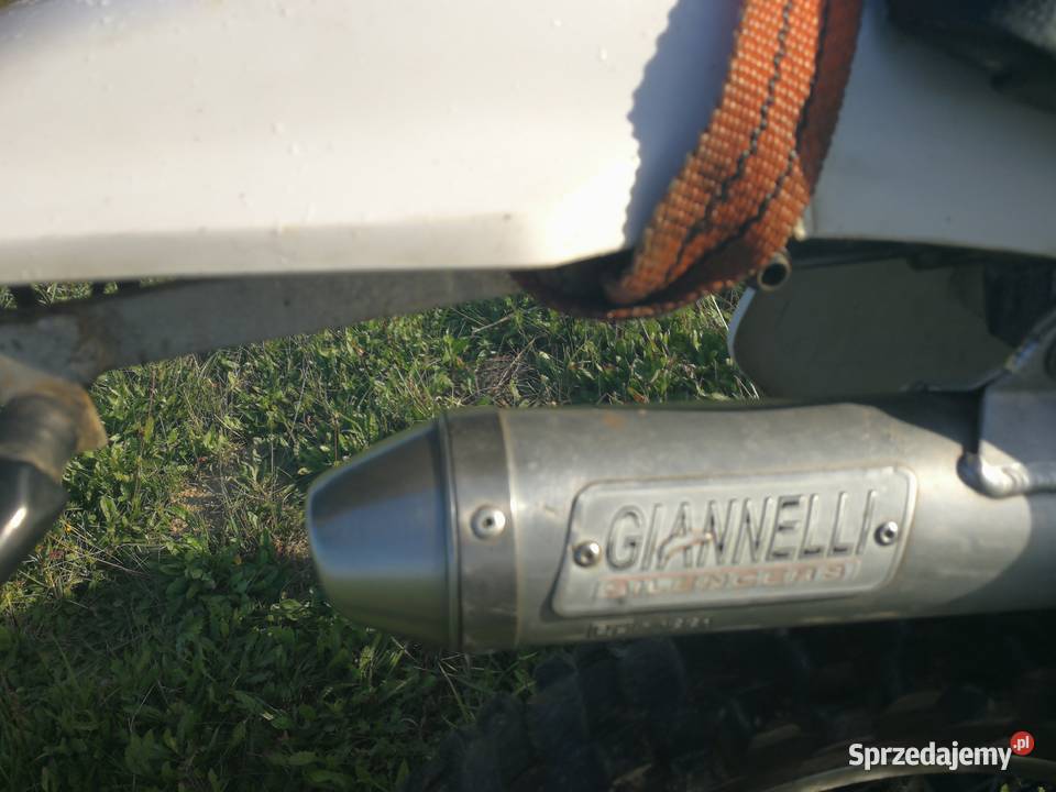 Yamaha DT 125 RE Zarejestrowana niebieski Łubno Szlacheckie sprzedam